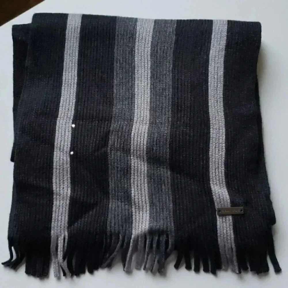 🌻 Michael kors scarf